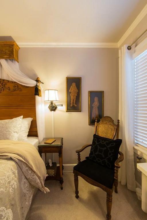 Knob Hill Bed And Breakfast ฟลินต์ ภายนอก รูปภาพ